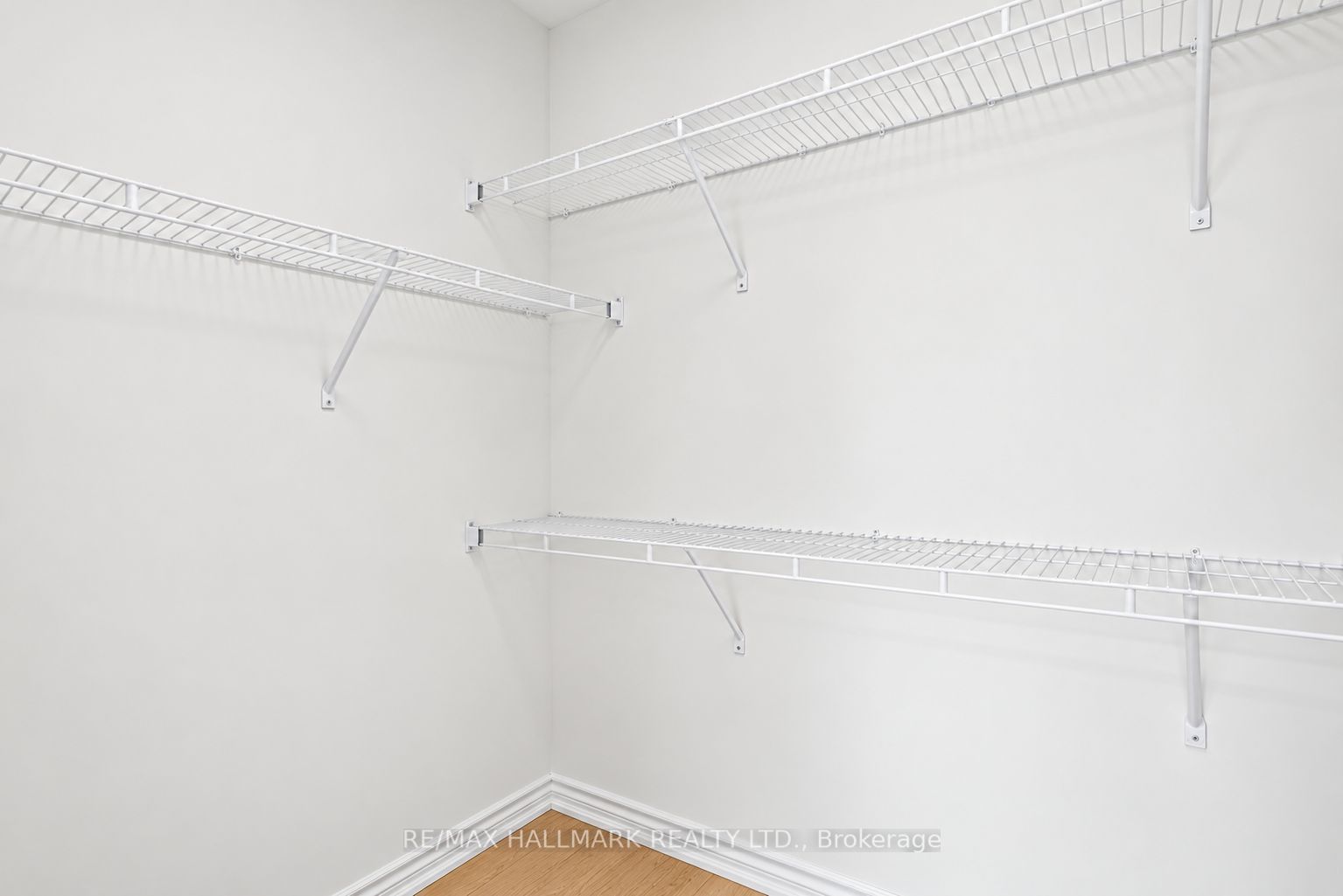 51 Gretzky Avenue Property Photo 23