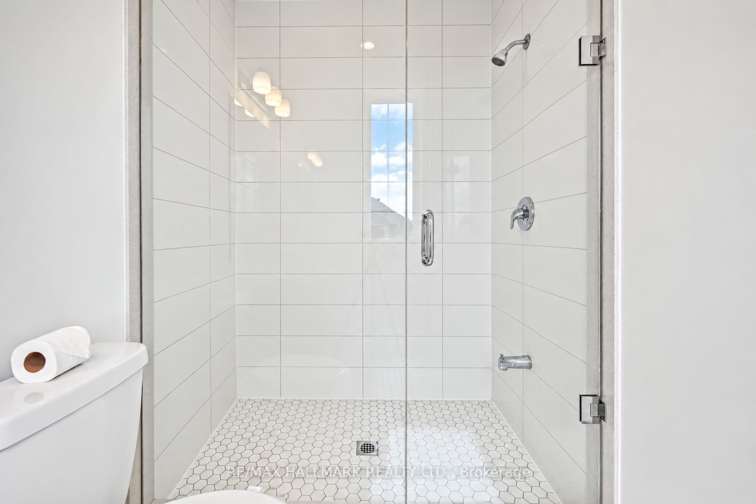 51 Gretzky Avenue Property Photo 25