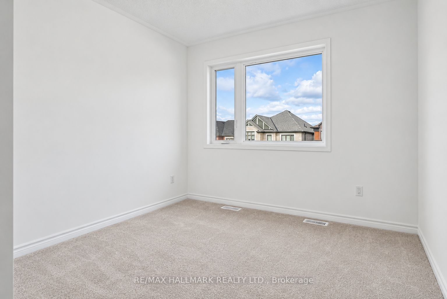 51 Gretzky Avenue Property Photo 29