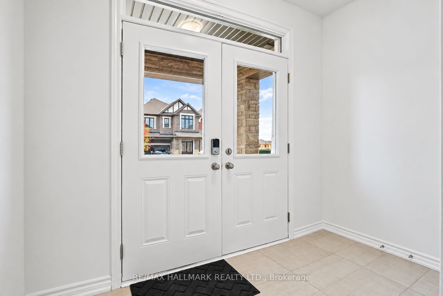 82 Gretzky Avenue Property Photo 7