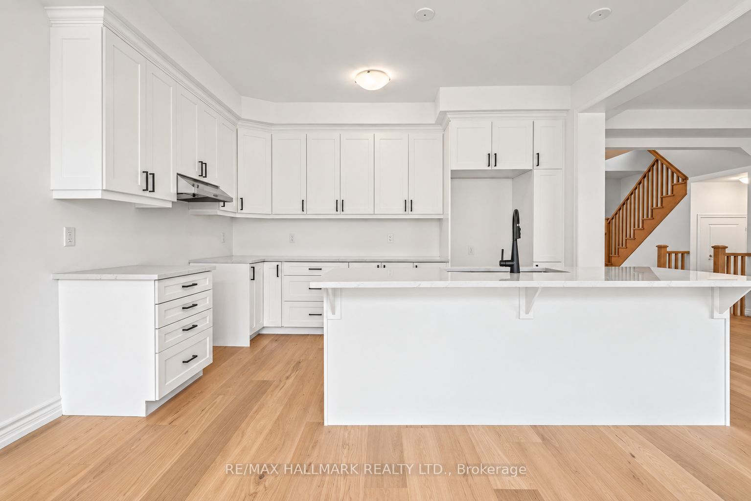 82 Gretzky Avenue Property Photo 17