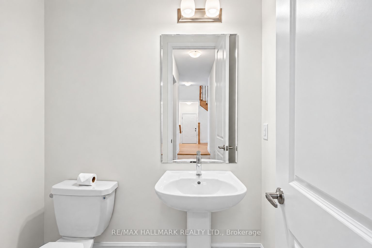 82 Gretzky Avenue Property Photo 23