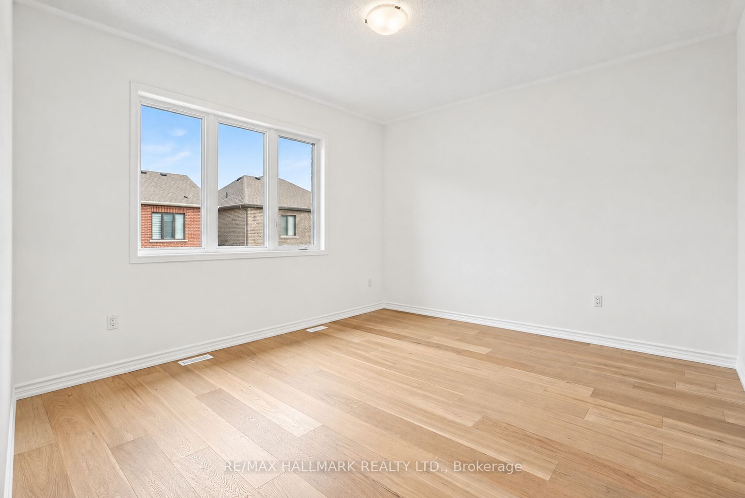 82 Gretzky Avenue Property Photo 27