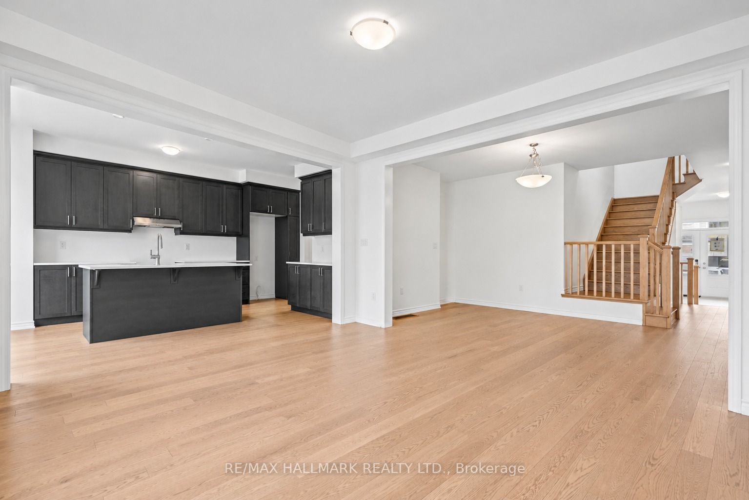 84 Gretzky Avenue Property Photo 12