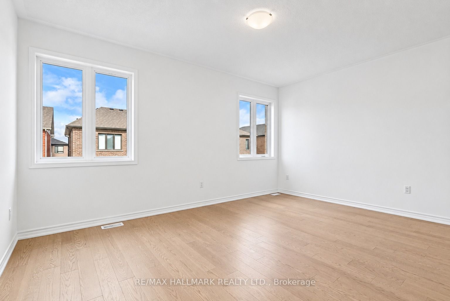 84 Gretzky Avenue Property Photo 22