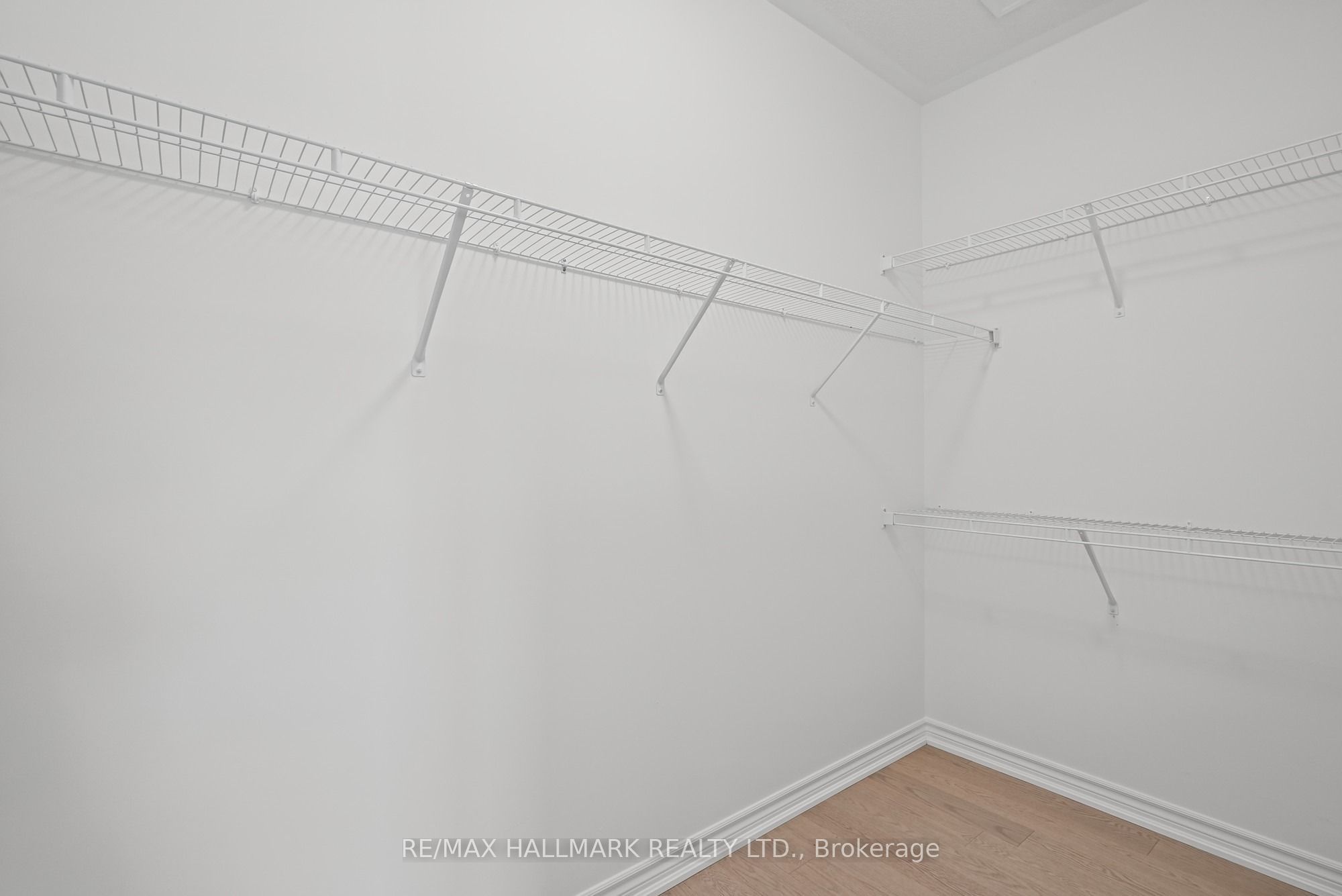 84 Gretzky Avenue Property Photo 24