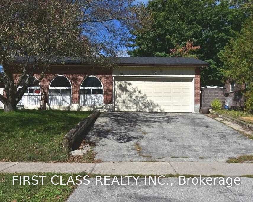 76 Cundles Road E Property Photo 1