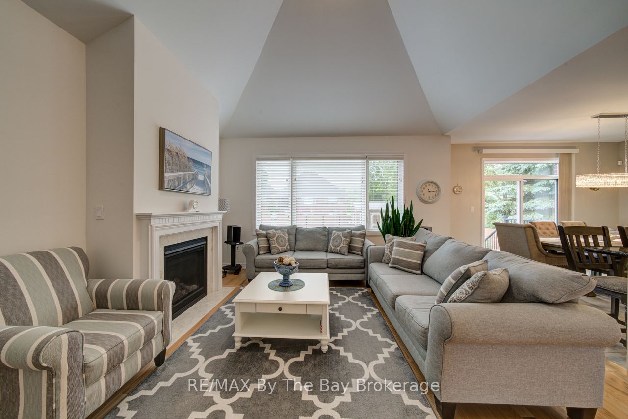 43 Fawndale Crescent Property Photo 6