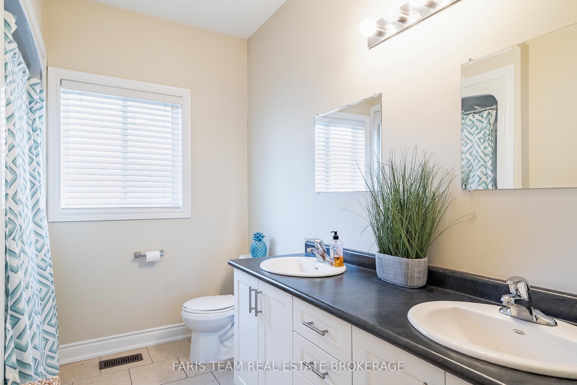 3114 Emperor Drive Property Photo 10