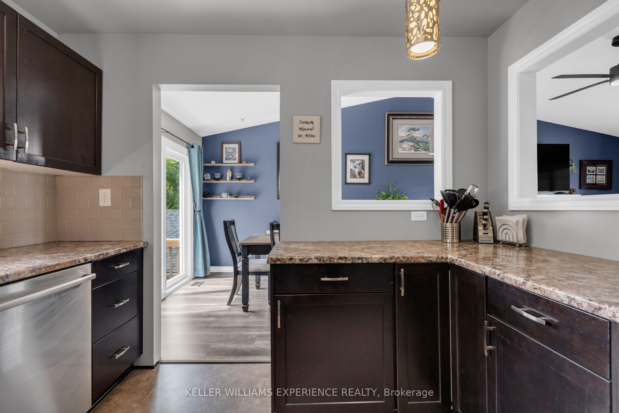 28 Park Street Property Photo 5