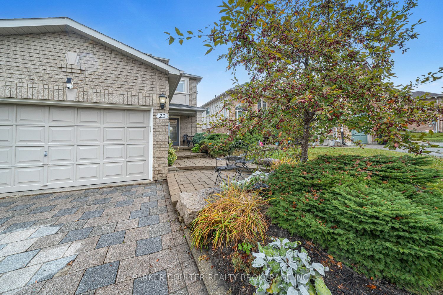 22 Athabaska Road Property Photo 3