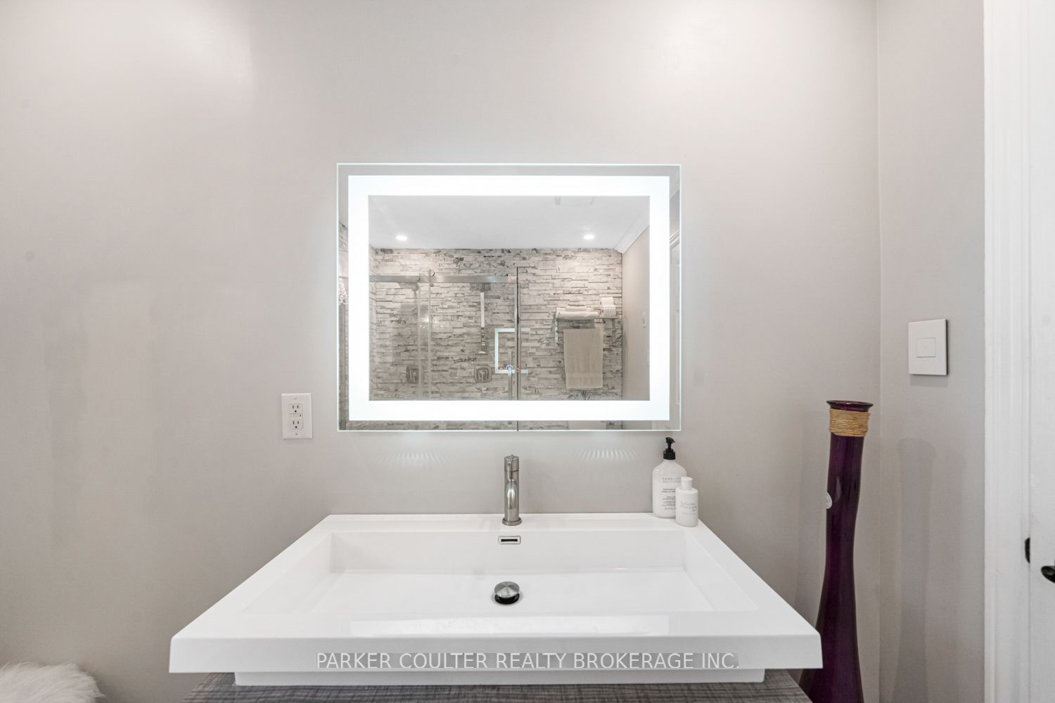 22 Athabaska Road Property Photo 24