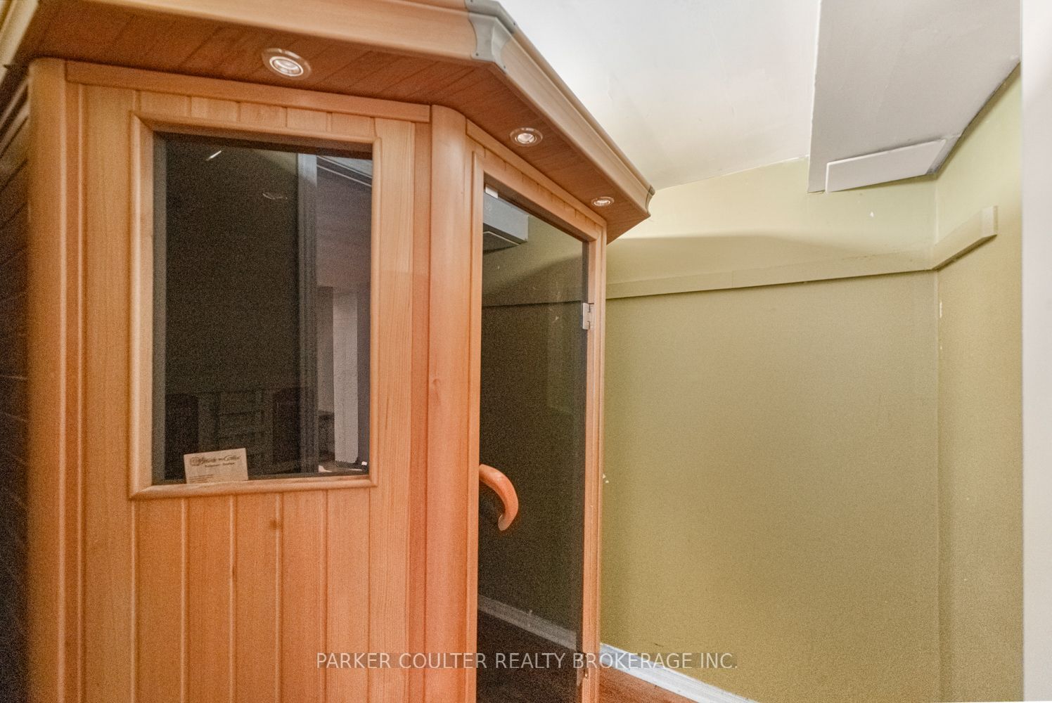 22 Athabaska Road Property Photo 25