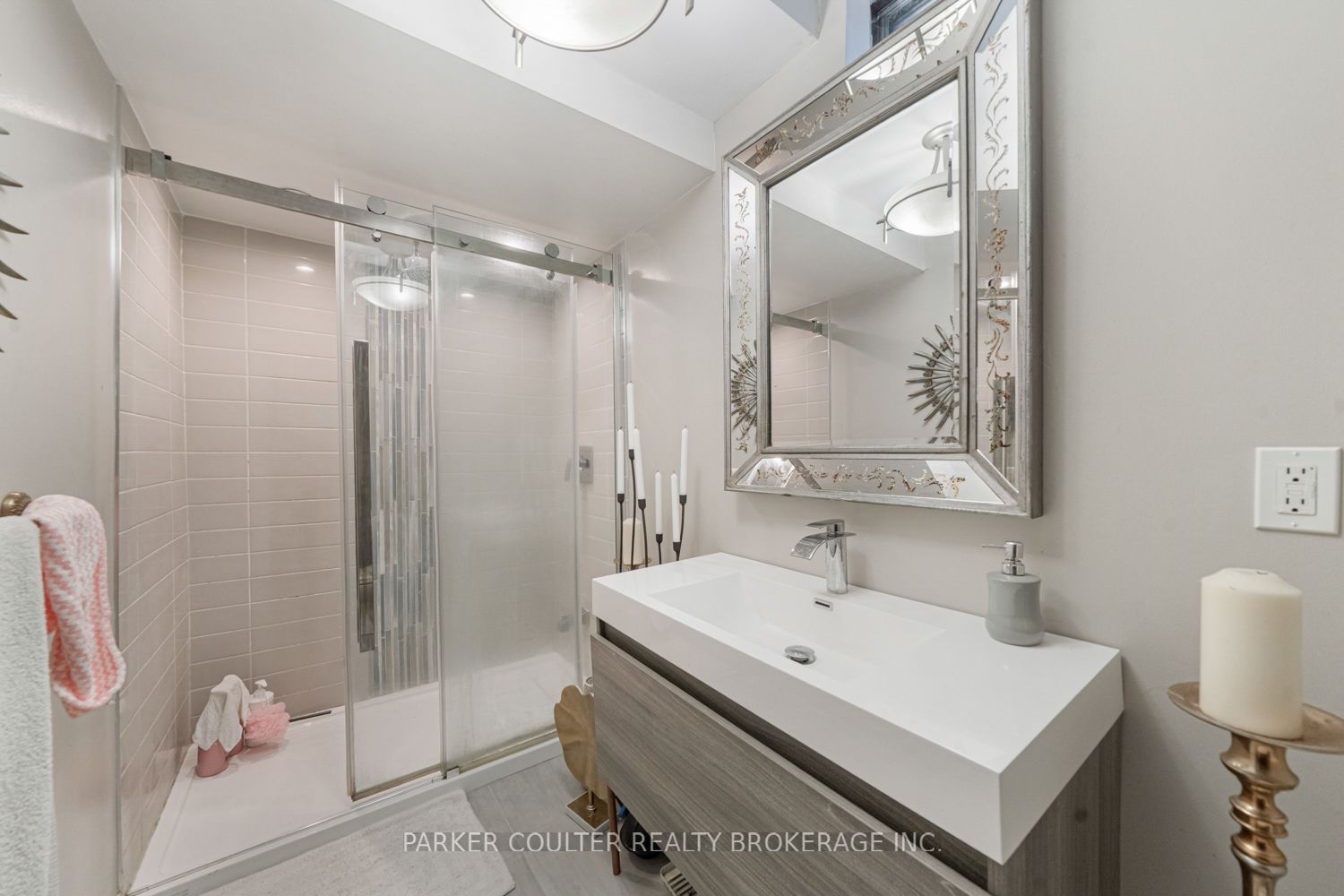 22 Athabaska Road Property Photo 33