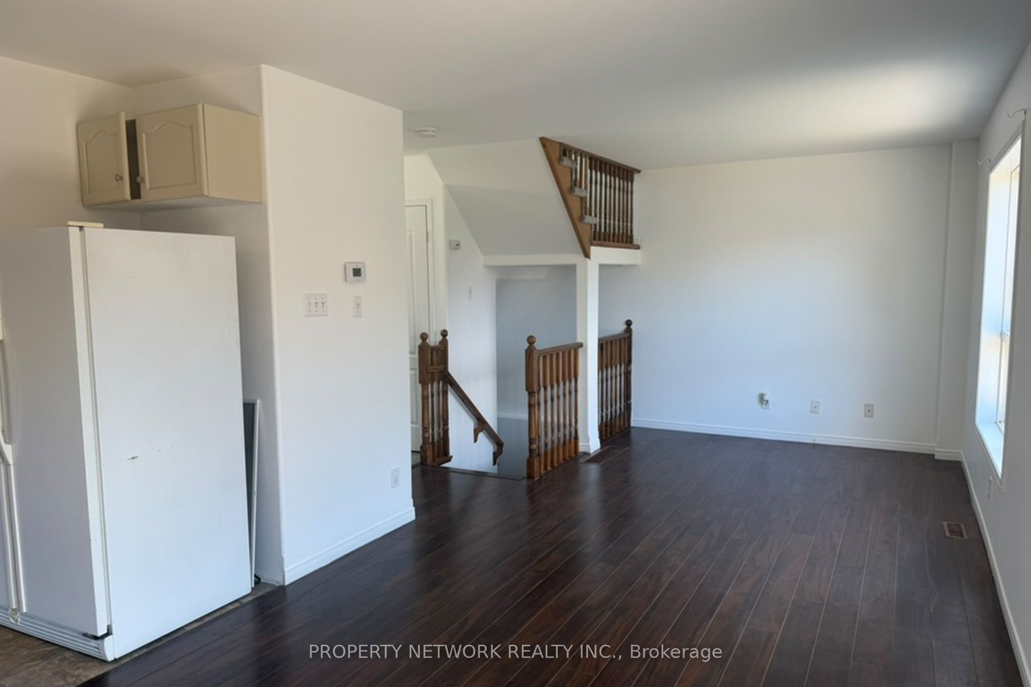 41 Sydenham Wells Court Property Photo 4