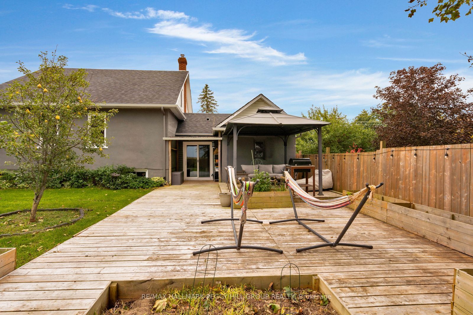 1556 Flos Rd 4 W Property Photo 14