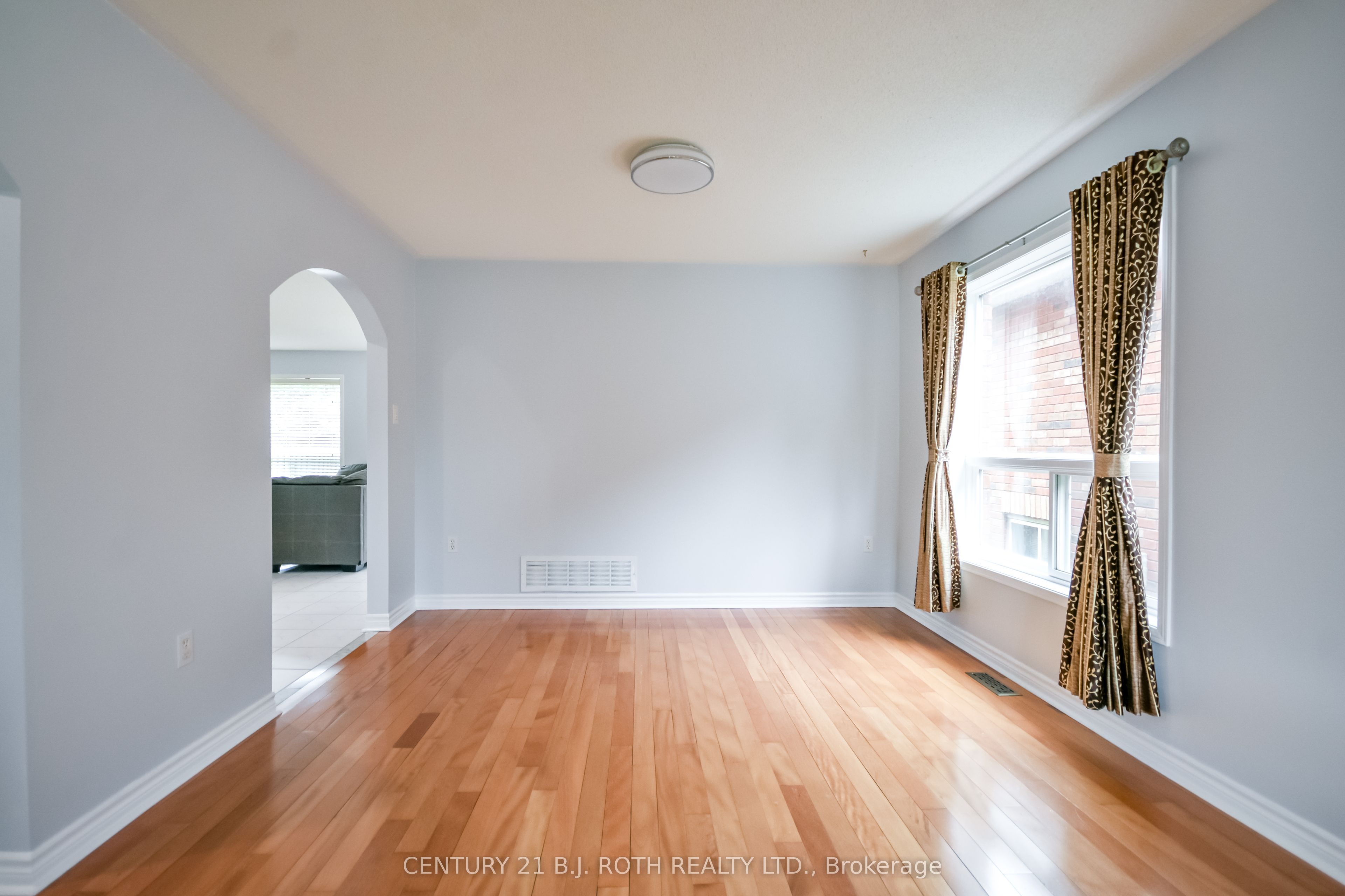 17 Crompton Drive Property Photo 11