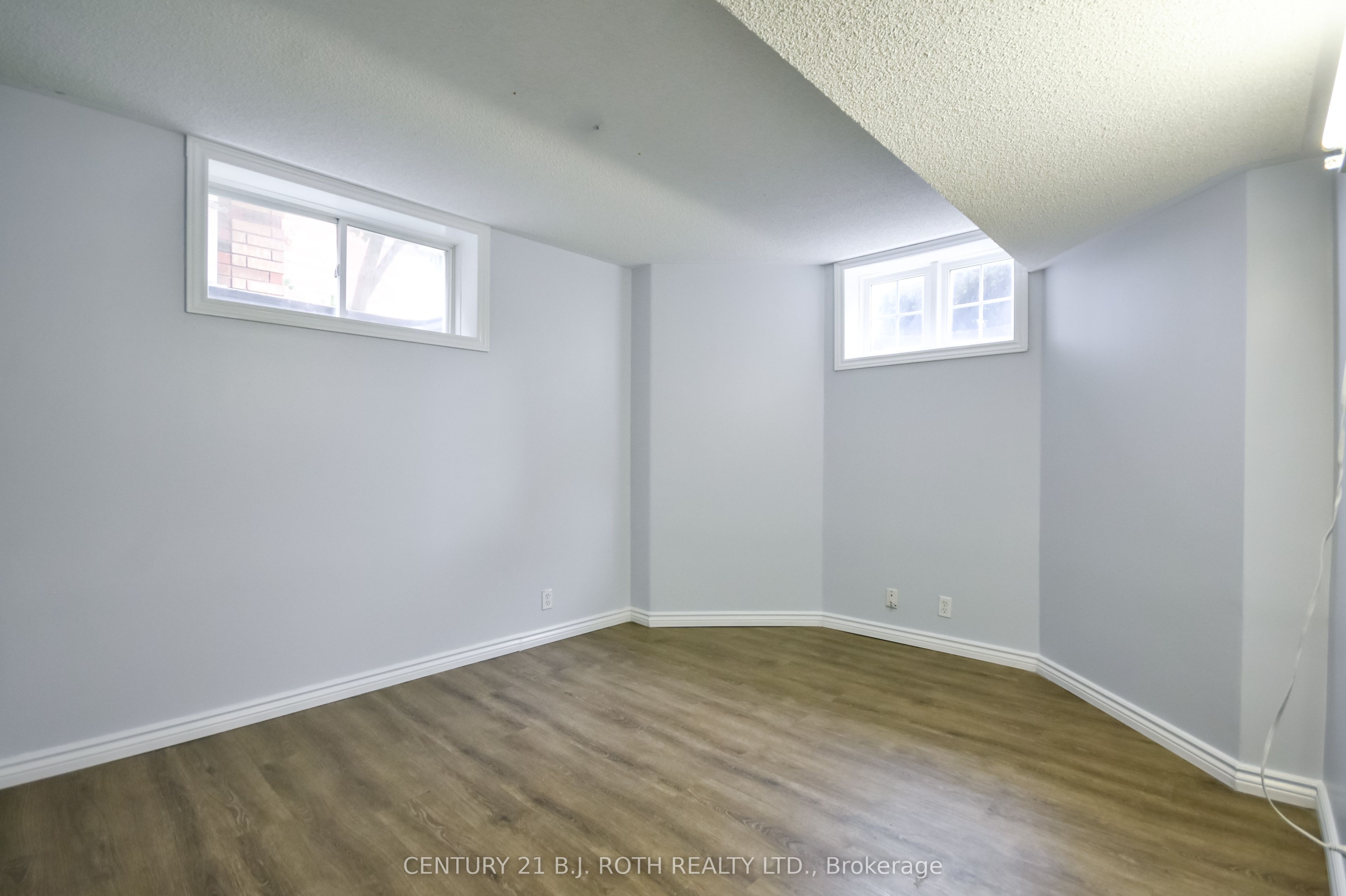 17 Crompton Drive Property Photo 34