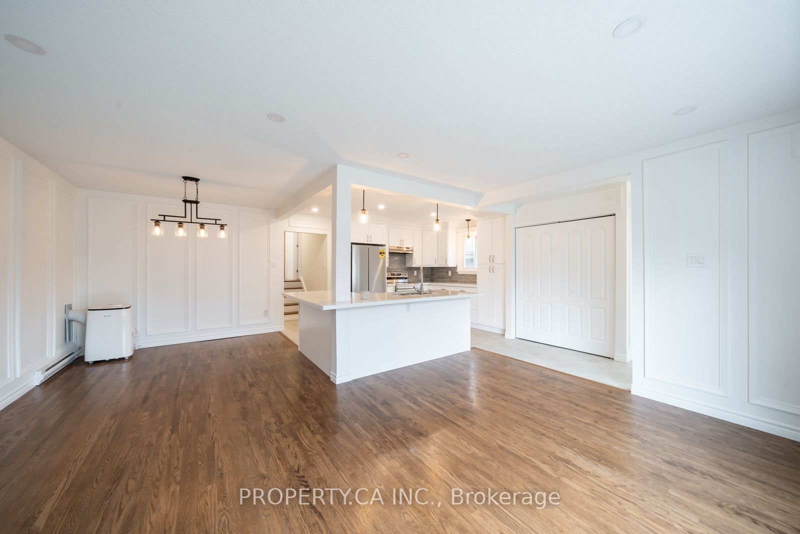 24 Thorncrest Road Property Photo 5