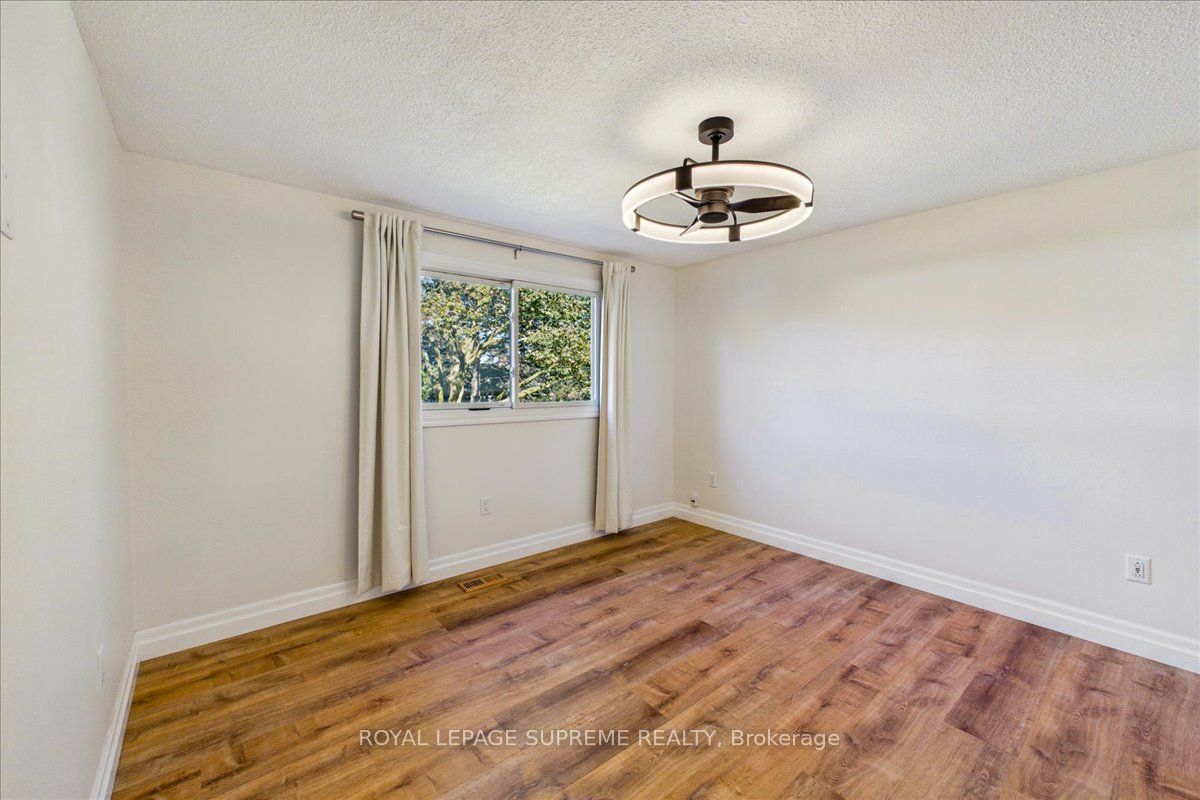 46 Ridgeway Avenue Upper Property Photo 13