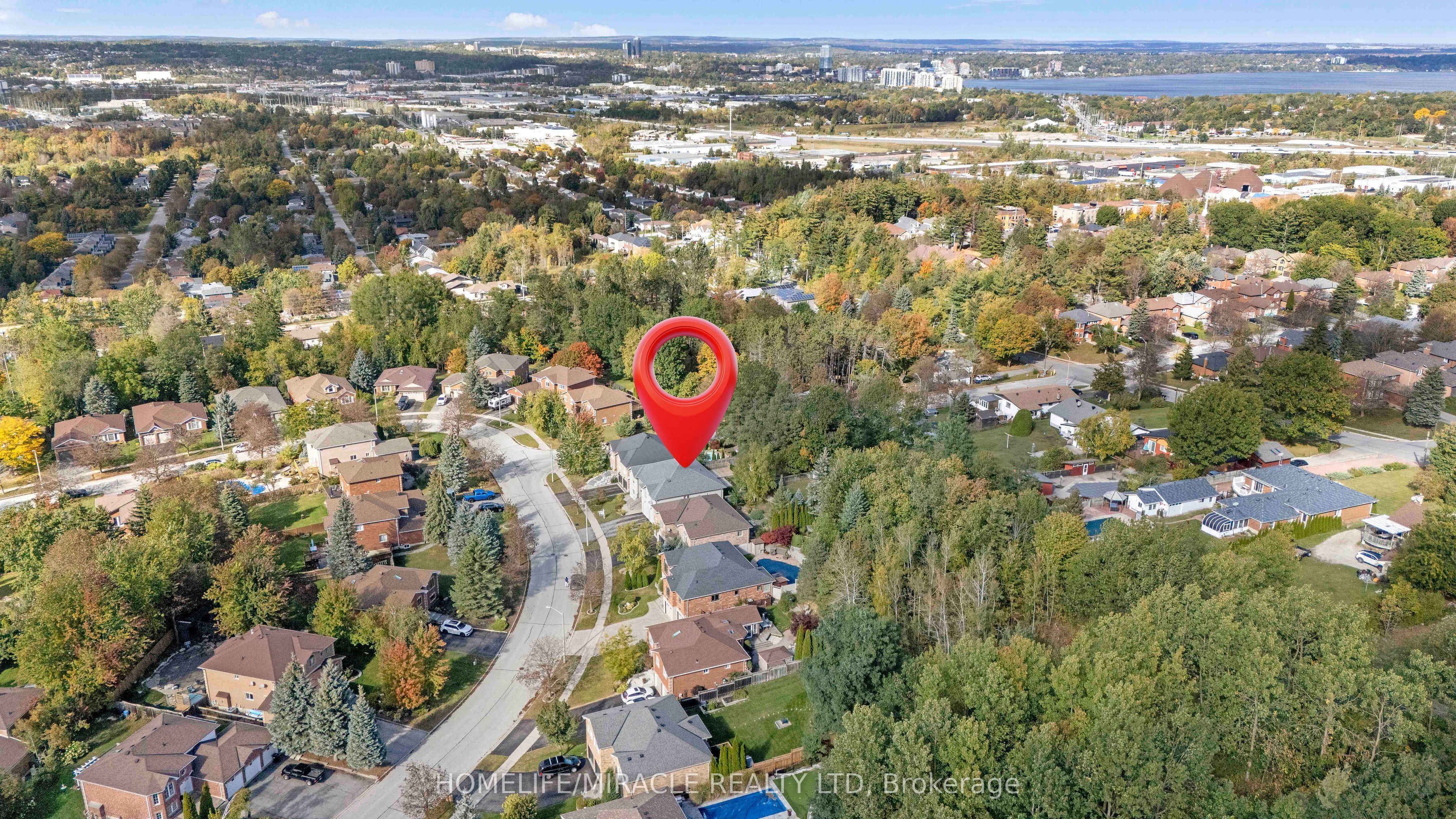 30 Dove Crescent Property Photo 5