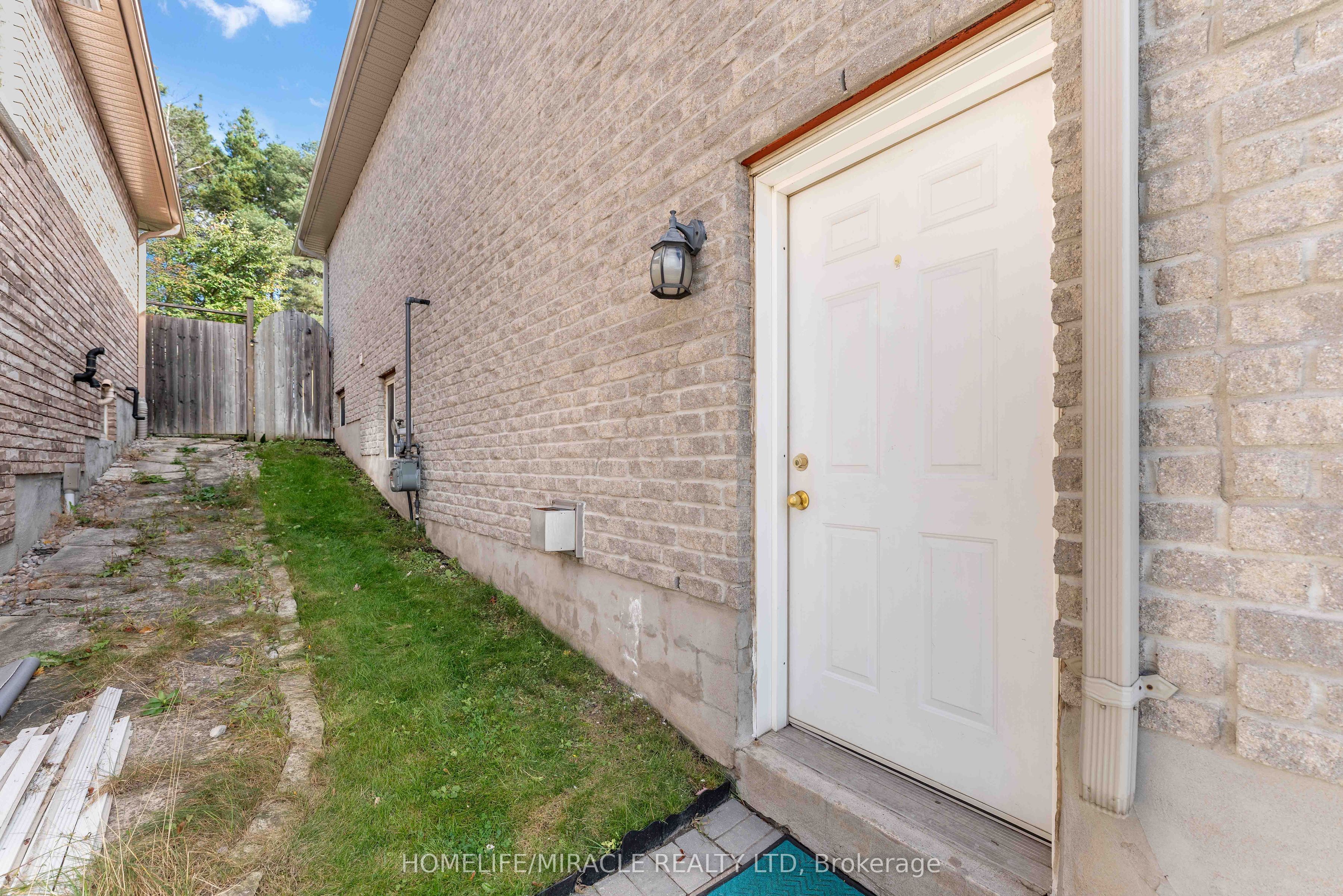 30 Dove Crescent Property Photo 36