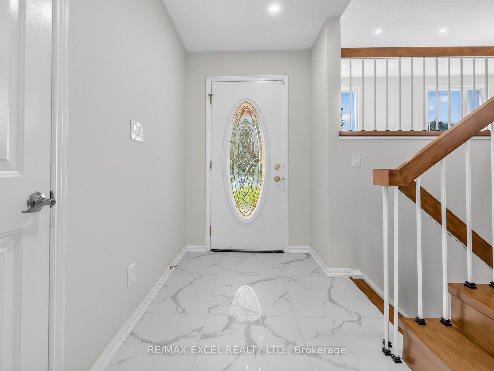 25 Grand Place Property Photo 3