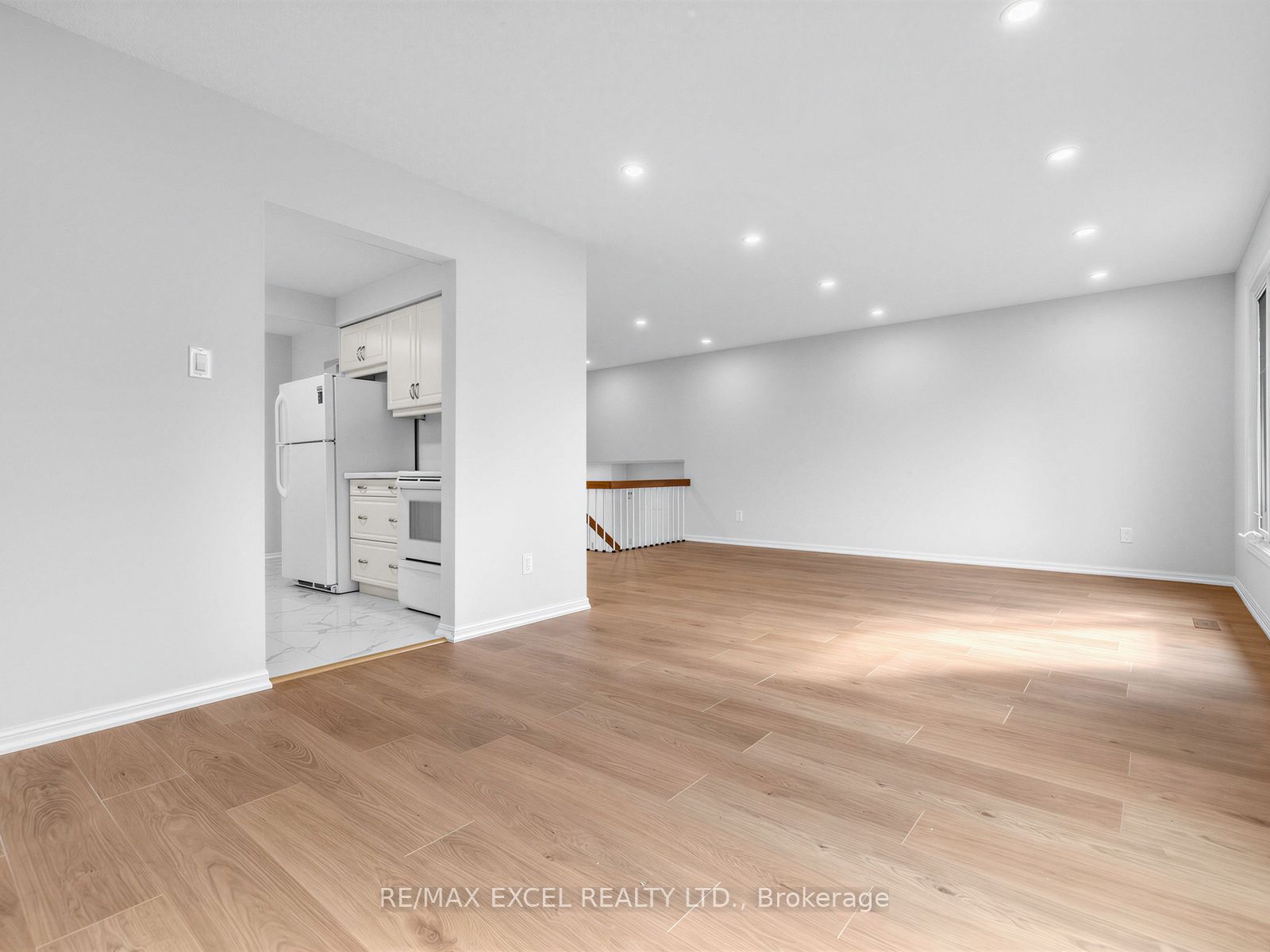 25 Grand Place Property Photo 12