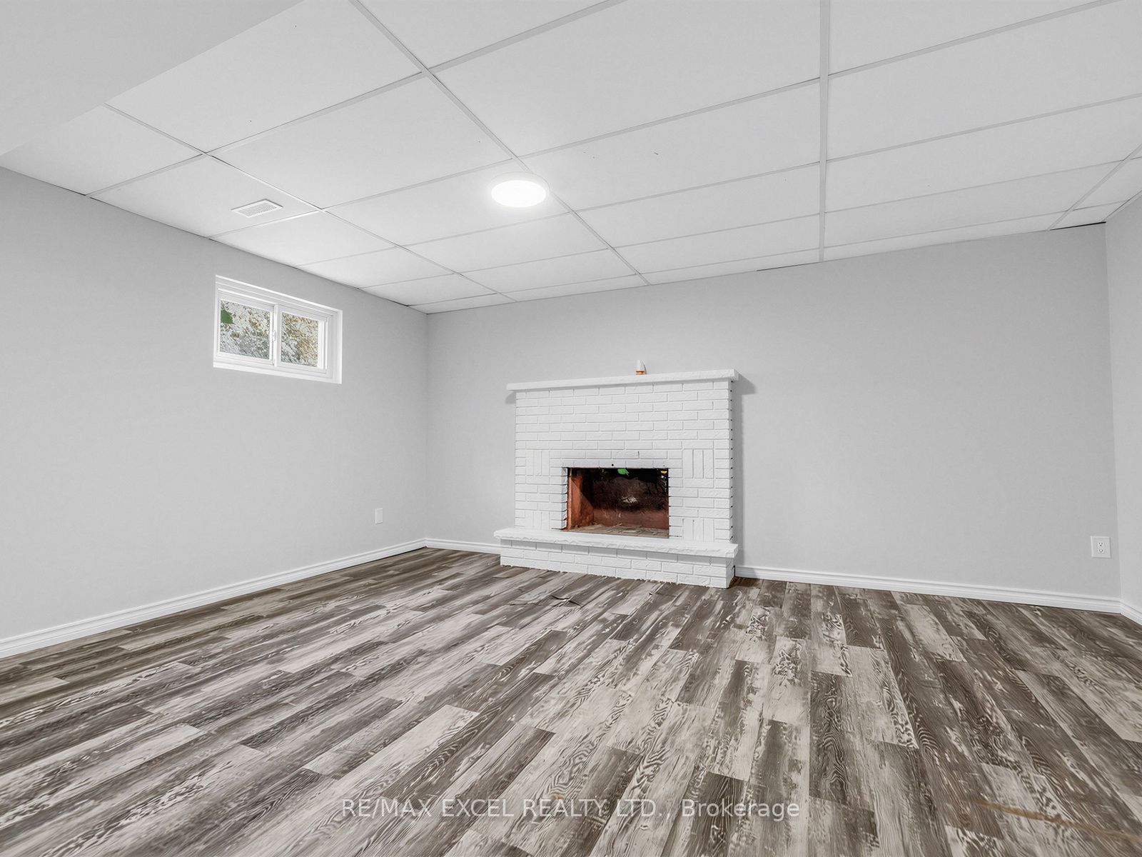 25 Grand Place Property Photo 34