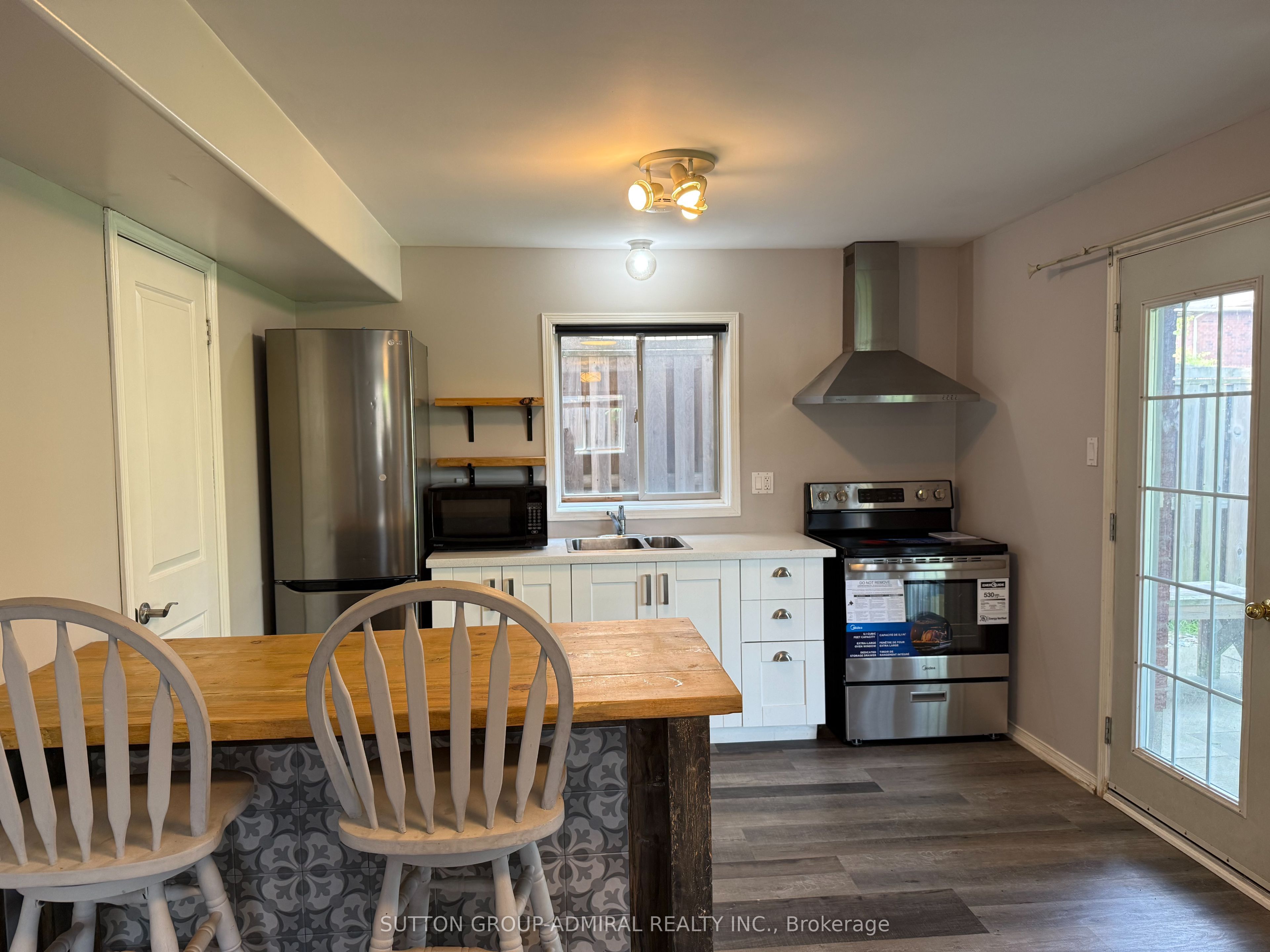132 Brown Wood Drive Property Photo 3