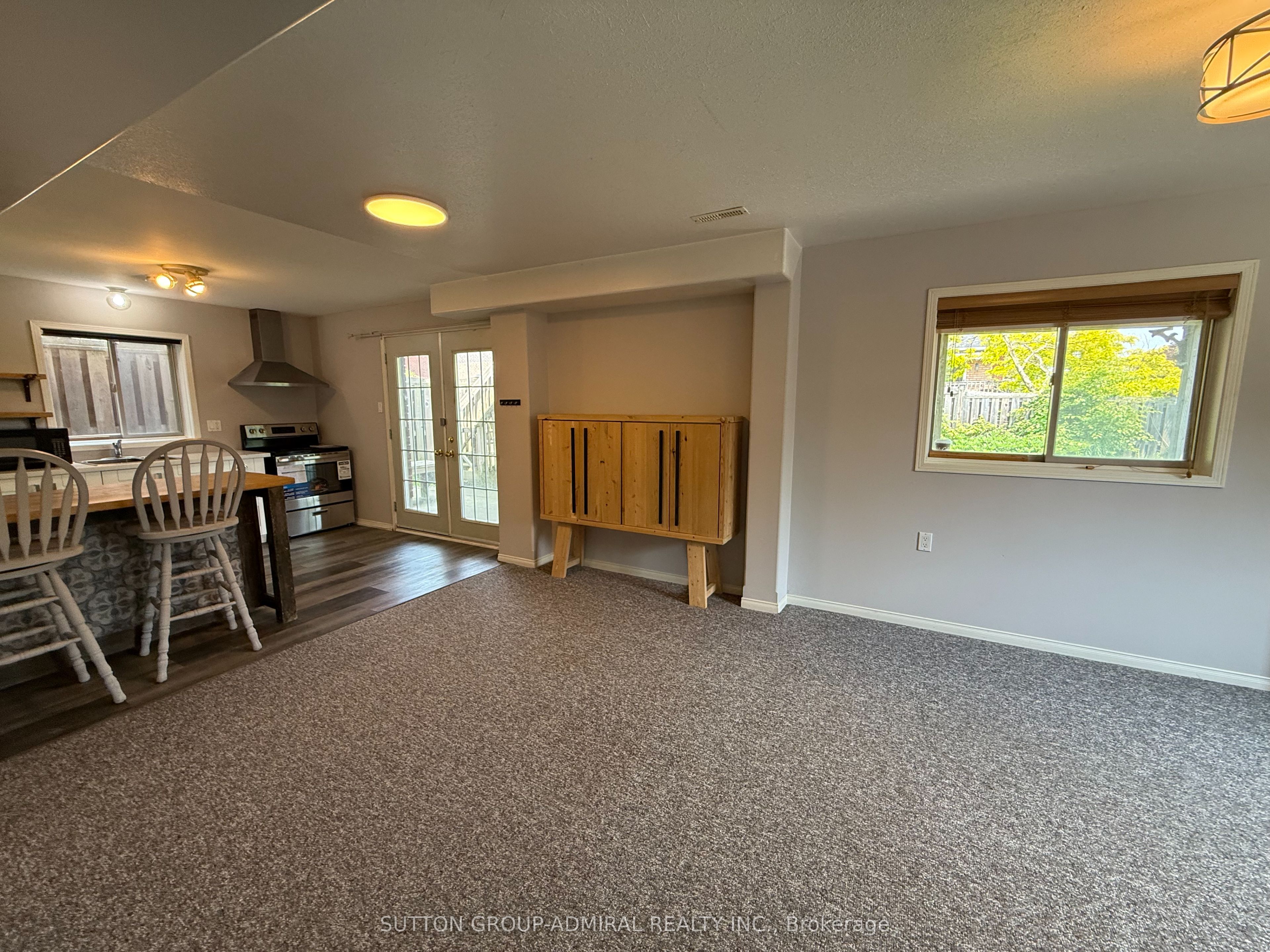 132 Brown Wood Drive Property Photo 6