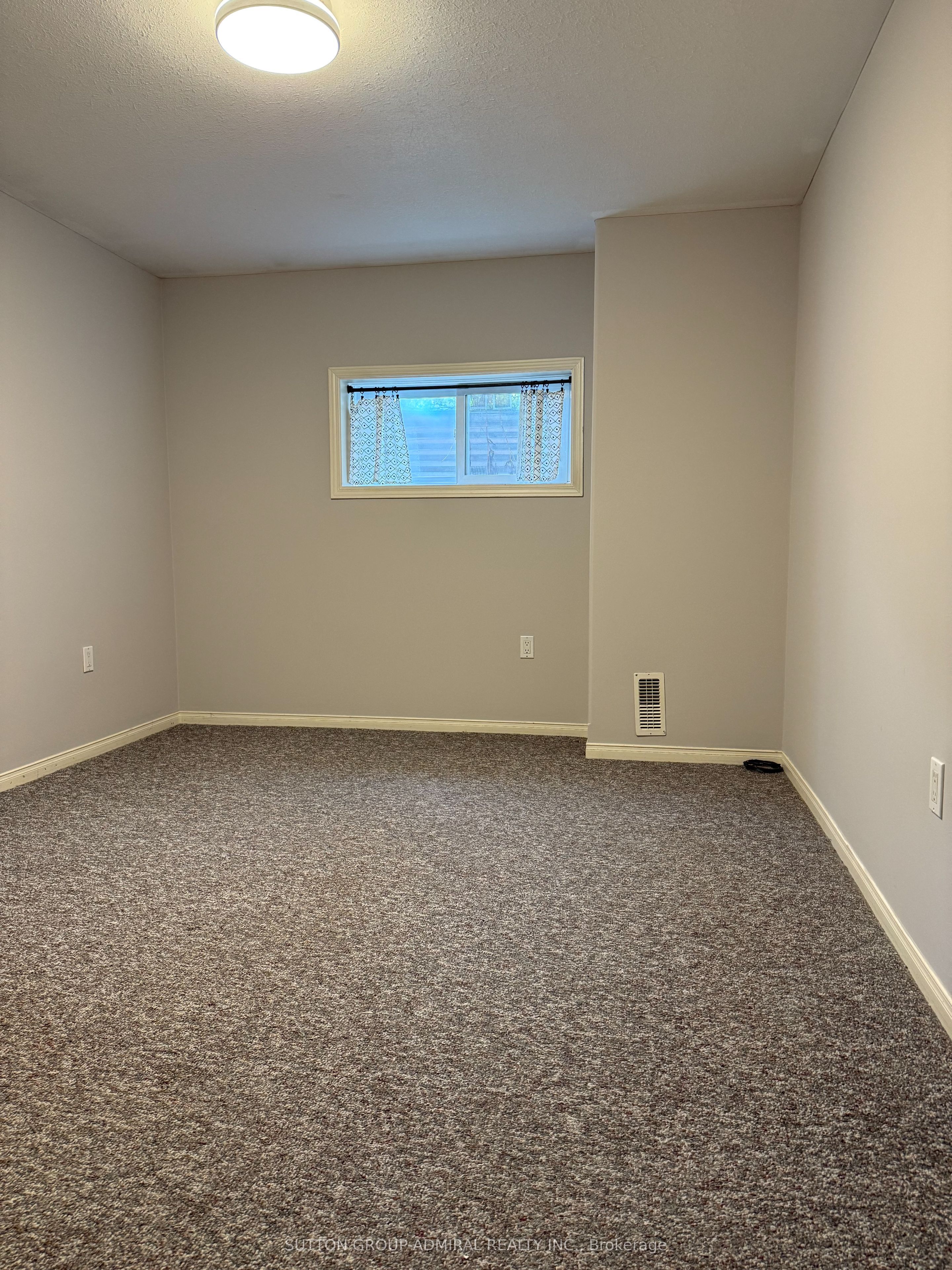 132 Brown Wood Drive Property Photo 11