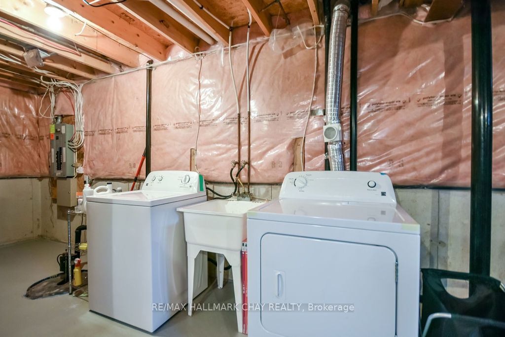 289 Esther Drive Property Photo 21