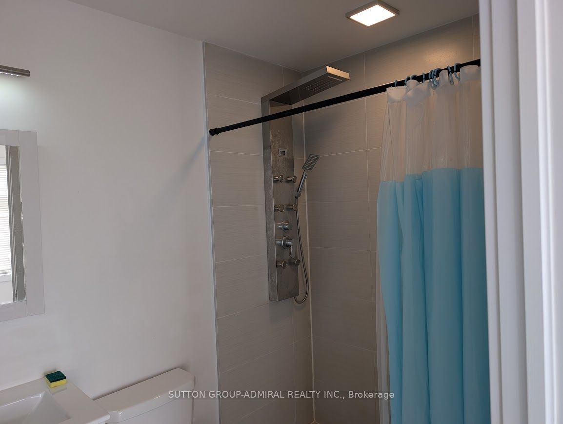 540 Essa Road 17 Property Photo 17