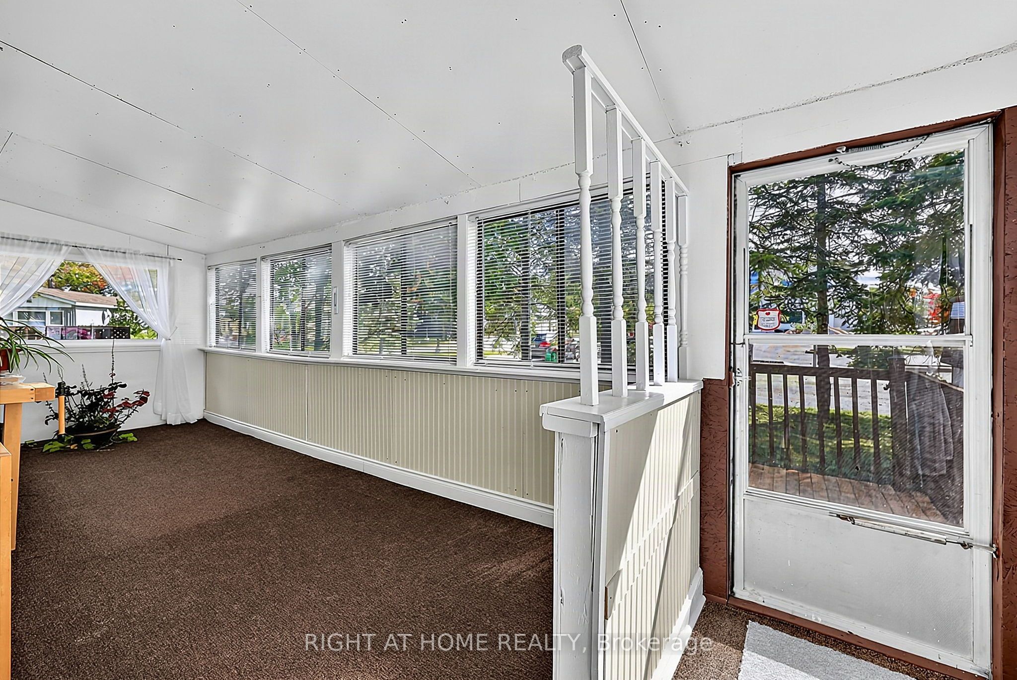 1 Georgian Glen Drive Property Photo 16