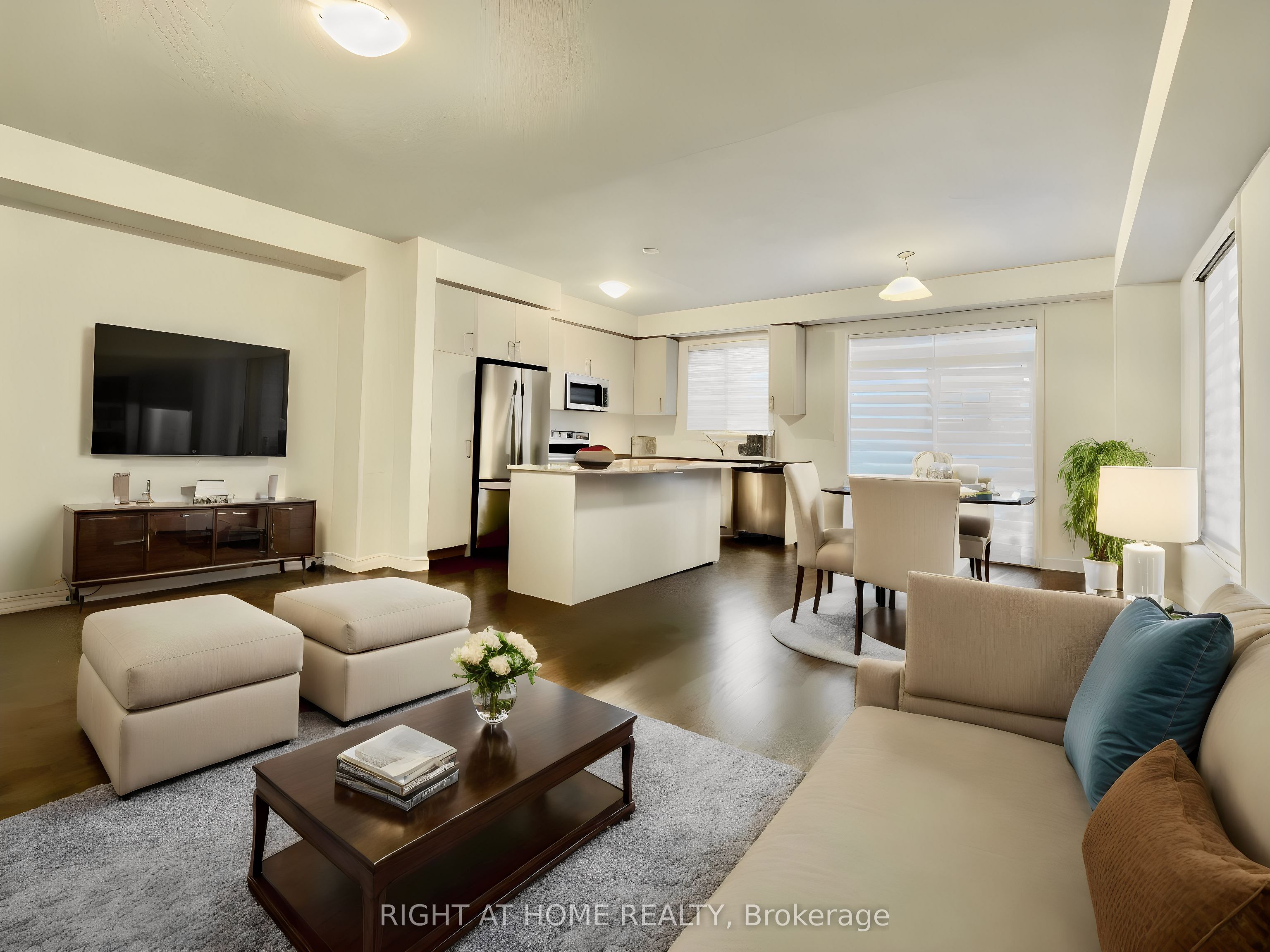 63 Phoenix Boulevard Property Photo 2