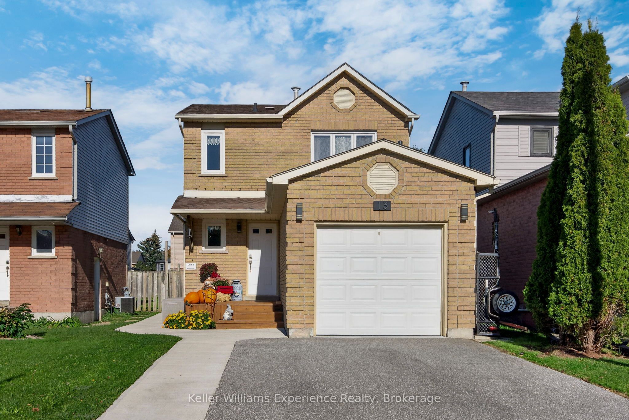 13 Lindsay Court Property Photo 1