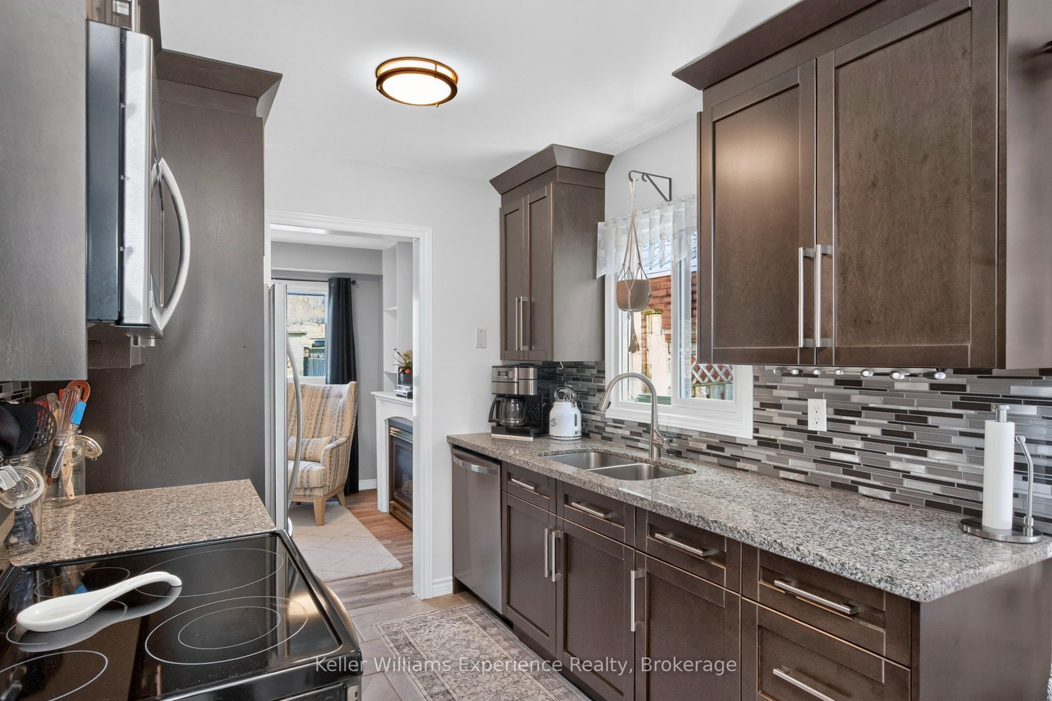 13 Lindsay Court Property Photo 7