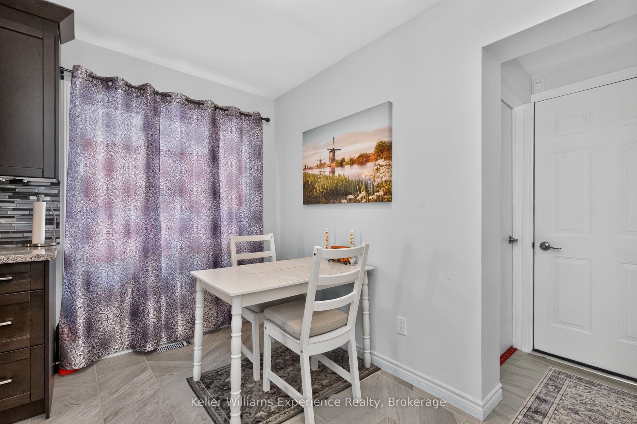 13 Lindsay Court Property Photo 11