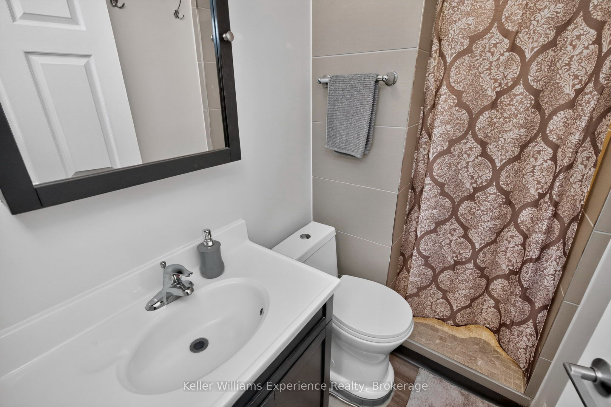 13 Lindsay Court Property Photo 35