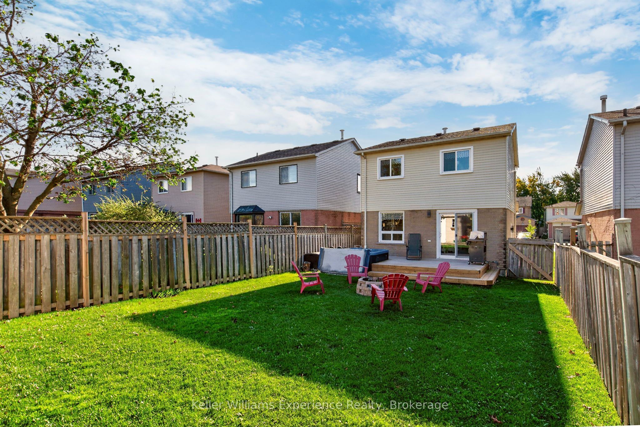13 Lindsay Court Property Photo 41
