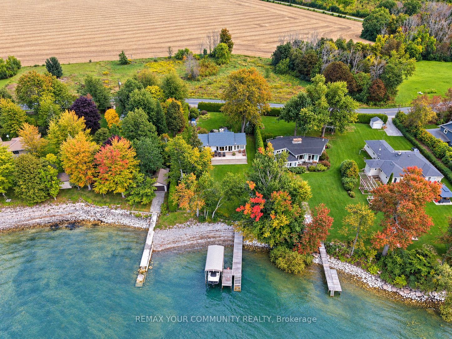 1988 Lakeshore Drive Property Photo 1