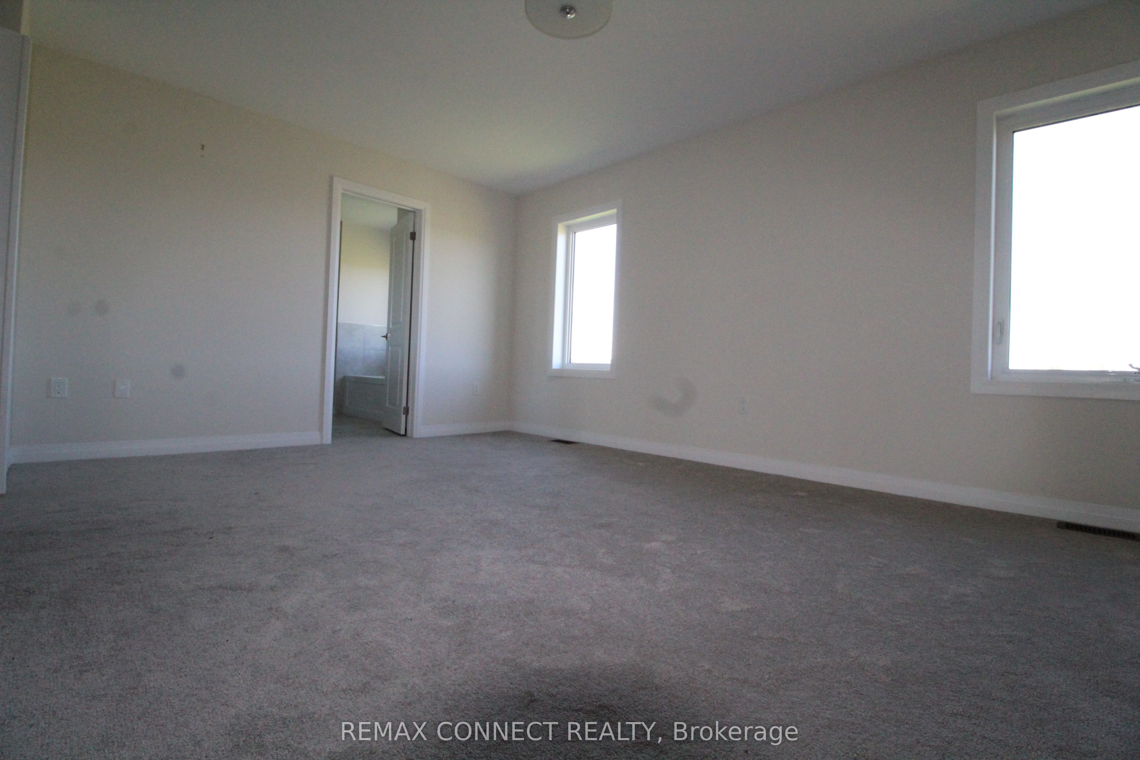 3715 Quayside Drive Property Photo 10