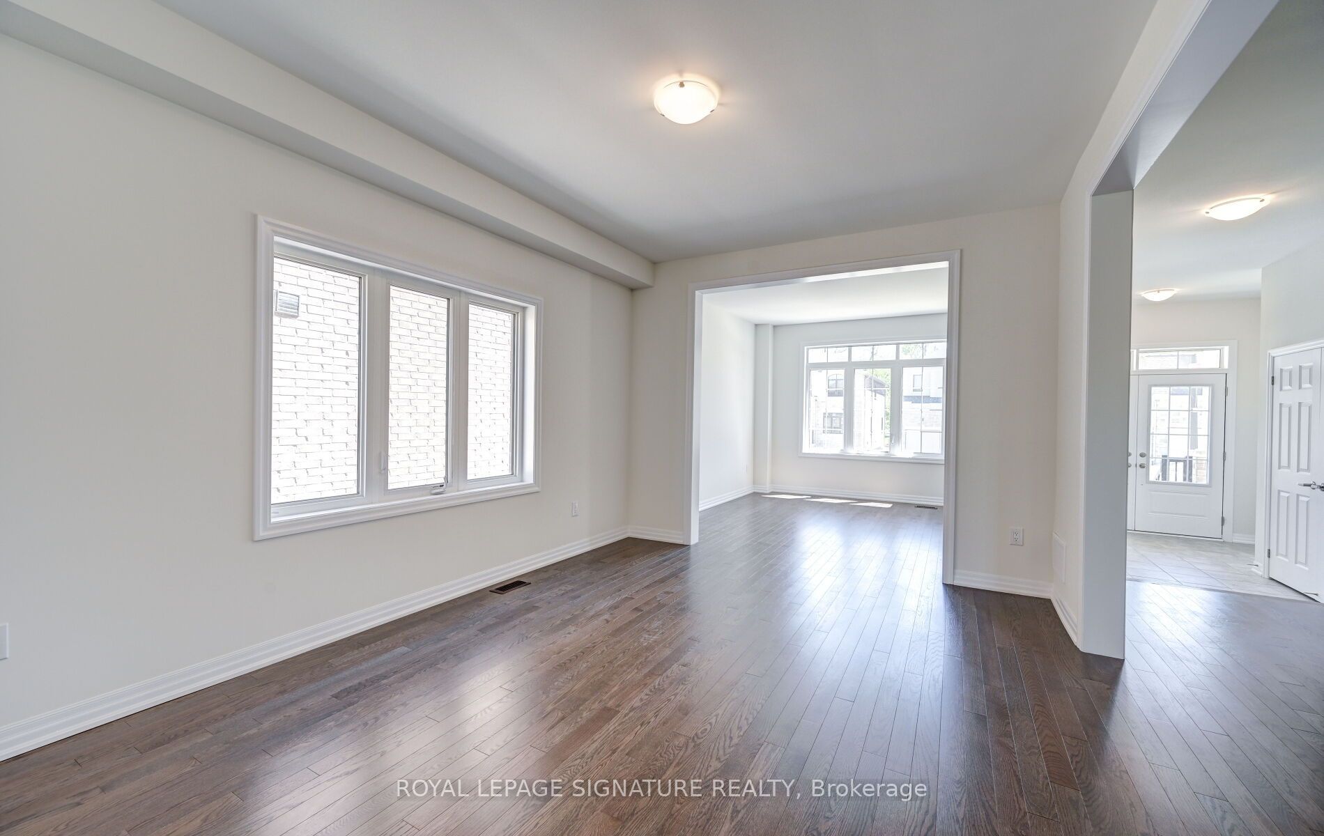 205 Warden Street Property Photo 8