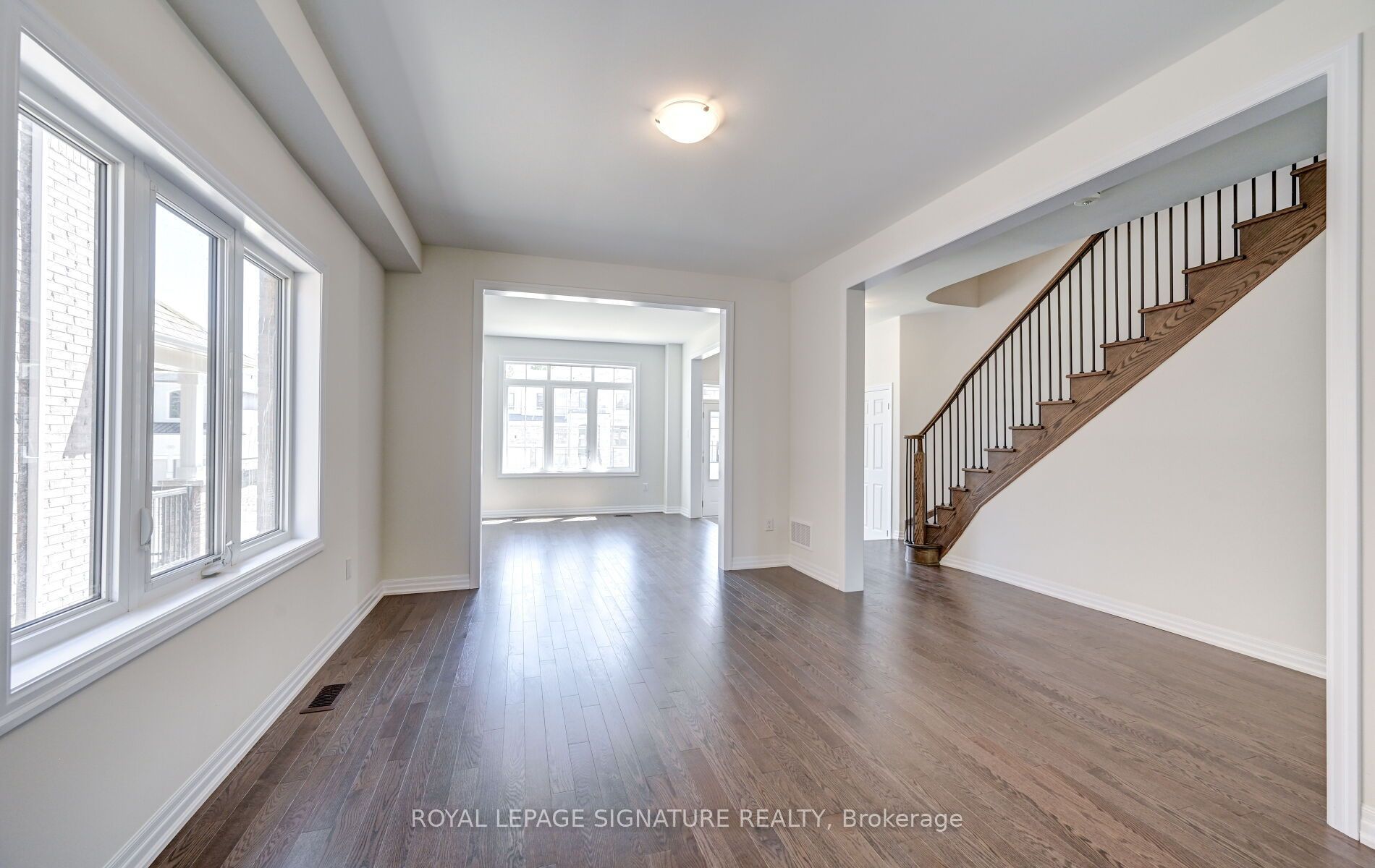 205 Warden Street Property Photo 9