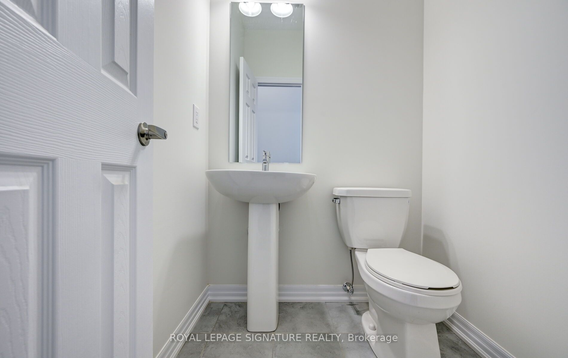 205 Warden Street Property Photo 19