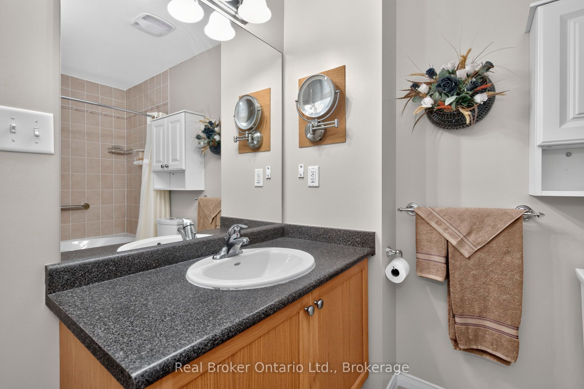140 Southwinds Crescent Property Photo 22