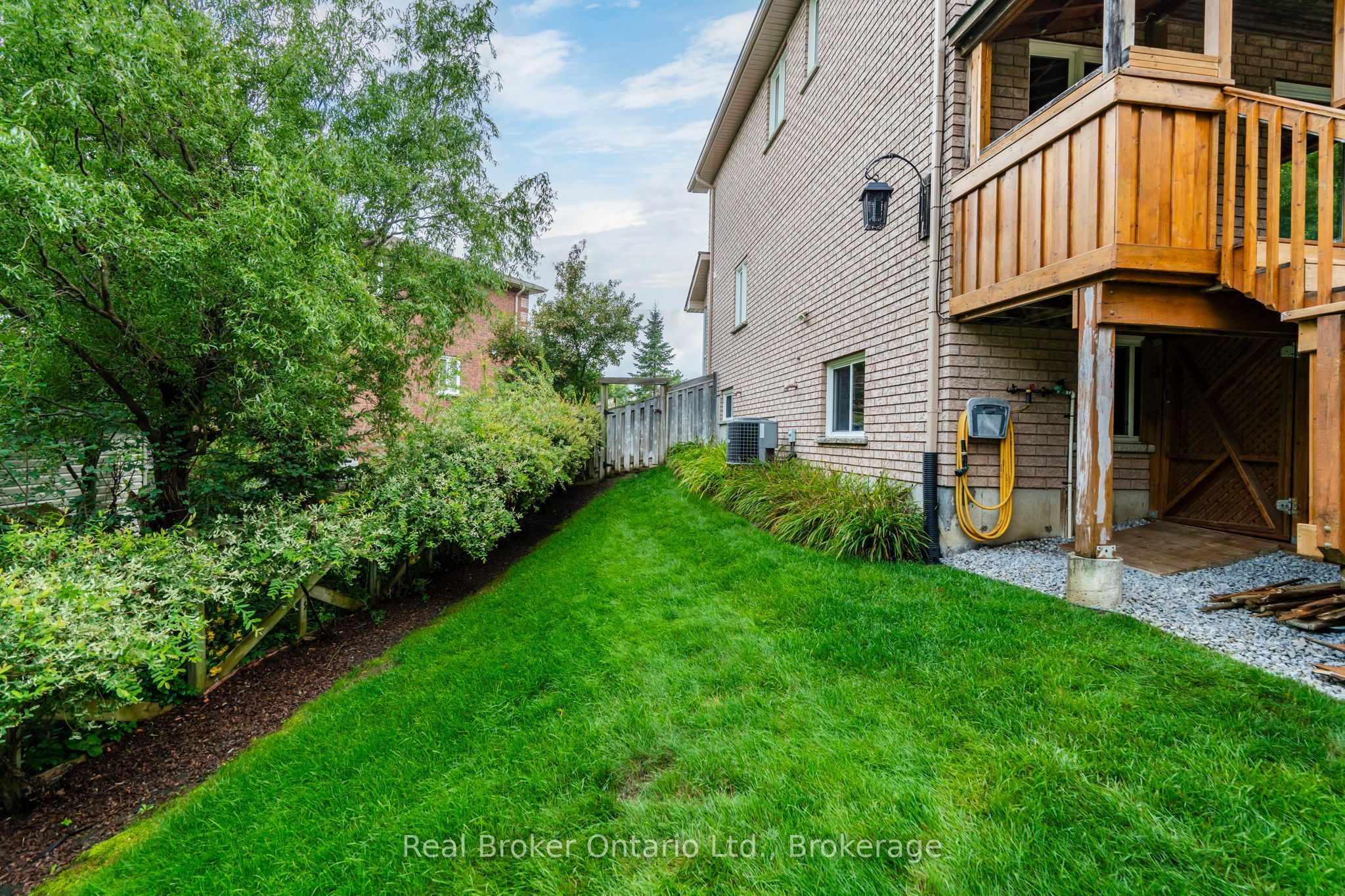 140 Southwinds Crescent Property Photo 33
