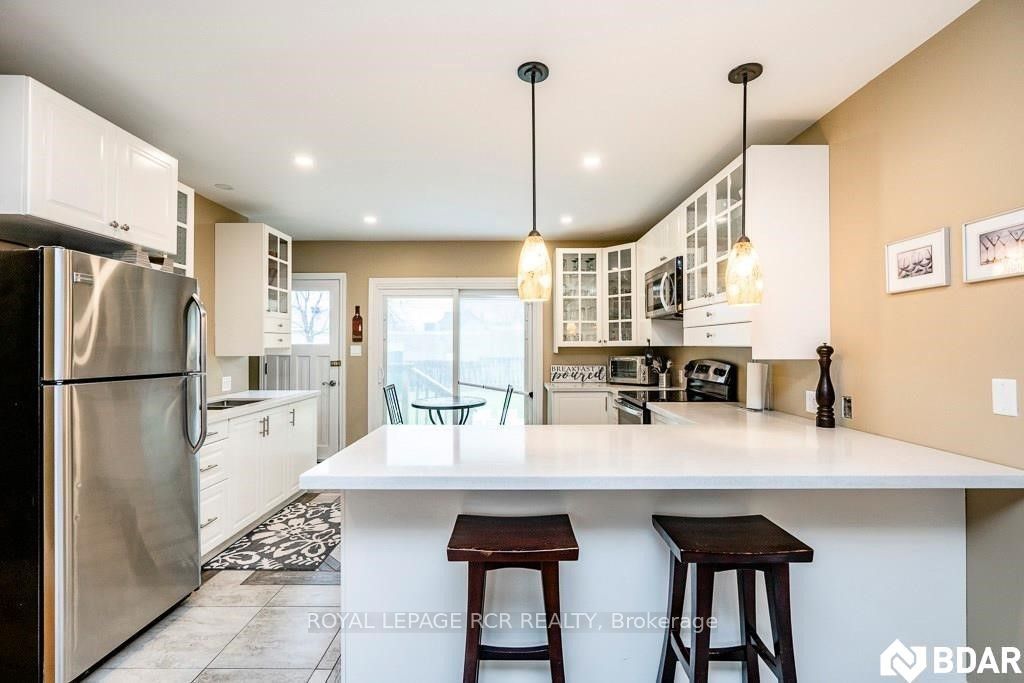 52 Drury Lane Property Photo 2