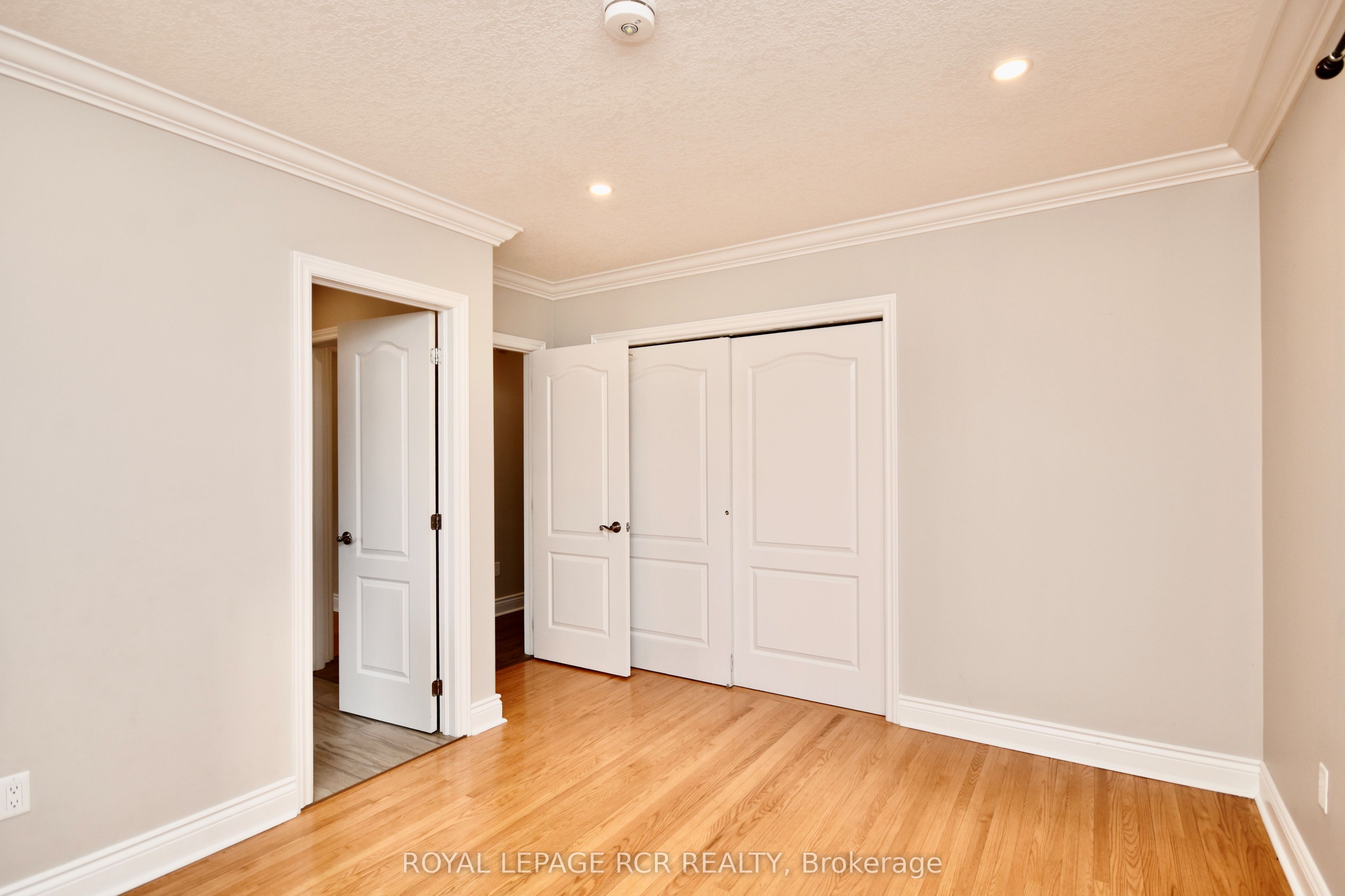 52 Drury Lane Property Photo 12